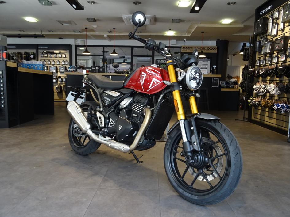 TRIUMPH SPEED 400