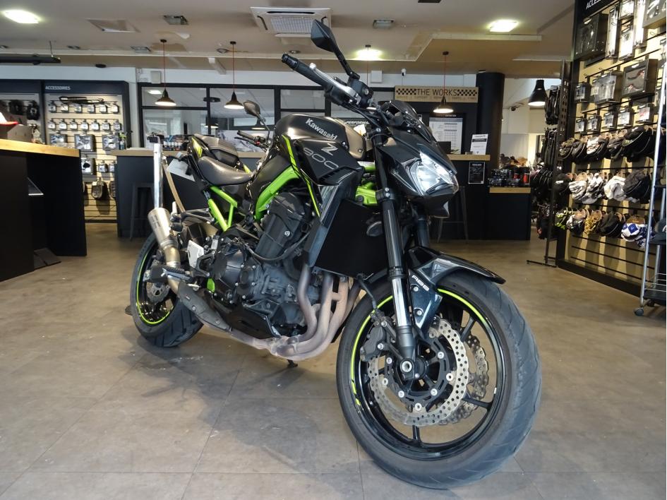KAWASAKI Z 900