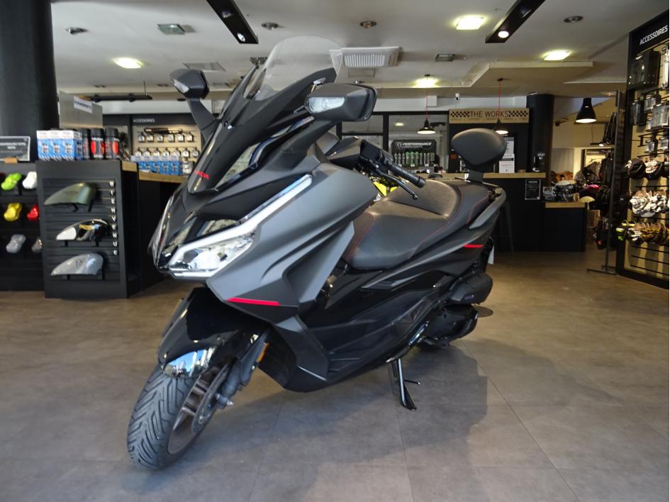 HONDA NSS FORZA 350