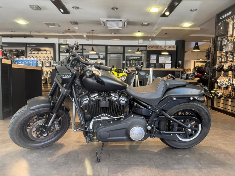 HARLEY-DAVIDSON FXFBS FAT BOB 114