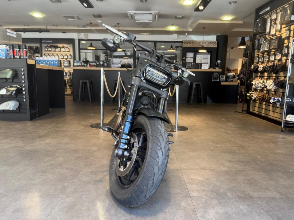 HARLEY-DAVIDSON FXFBS FAT BOB 114