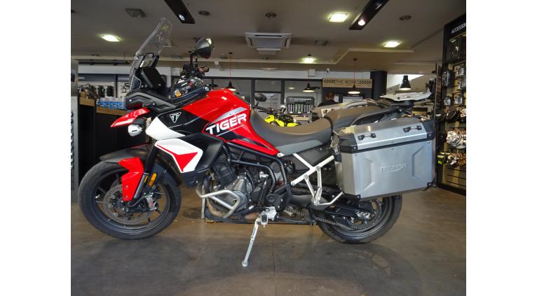 TRIUMPH TIGER 900 GT ARAGON EDITION