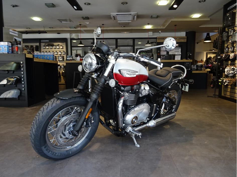 TRIUMPH BONNEVILLE SPEEDMASTER 1200