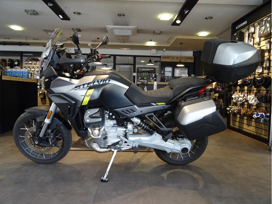 MOTO GUZZI STELVIO PFF