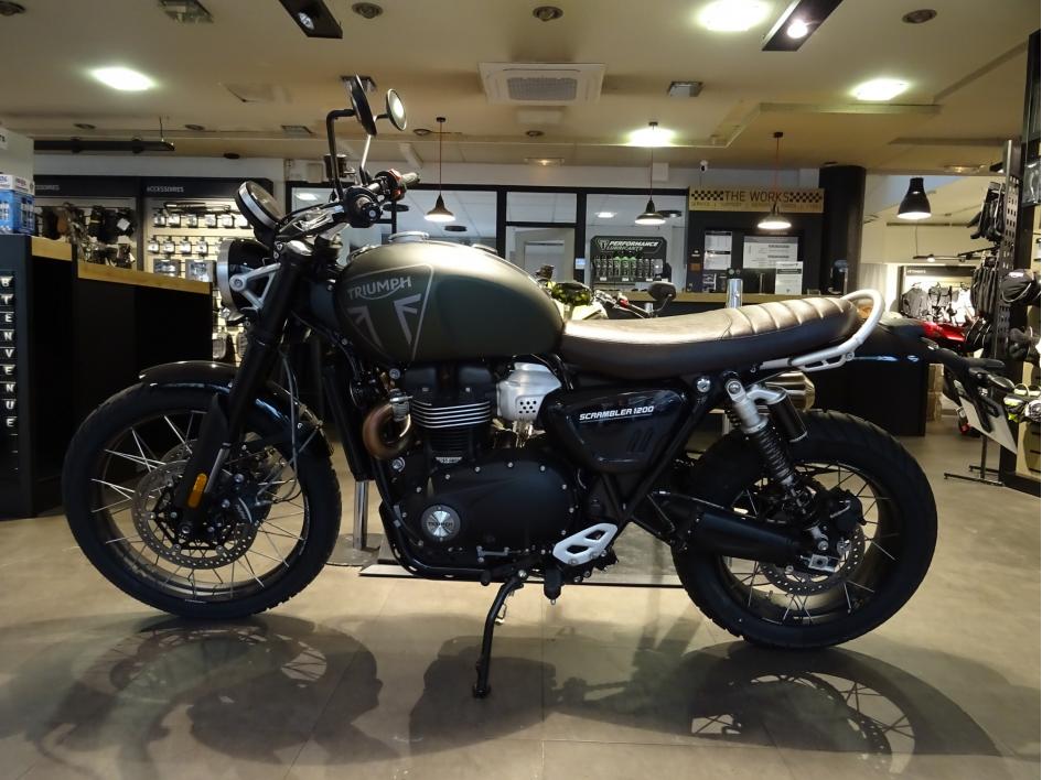 TRIUMPH SCRAMBLER 1200 X